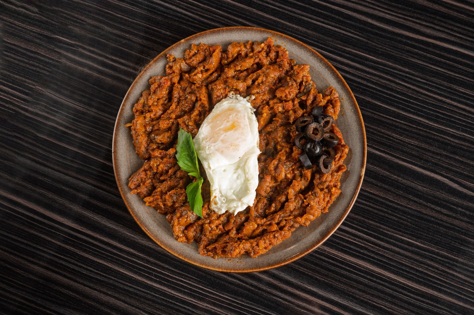 Mirza Ghasemi: A Delicious Traditional Persian Eggplant Dish